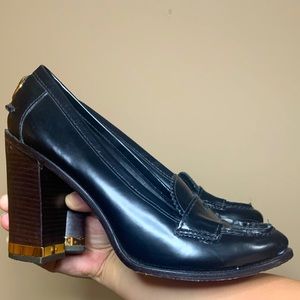 Tory Burch black heeled loafer with gold accents size 8.5